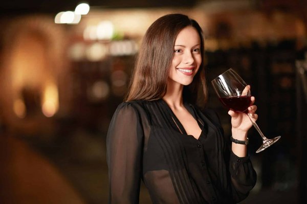 Comment découvrir les traditions vinicoles en France sans guide?